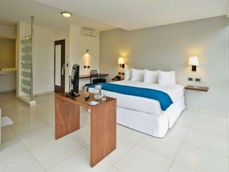 Hotel Lp Equipetrol Santa Cruz de La Sierra Esterno foto