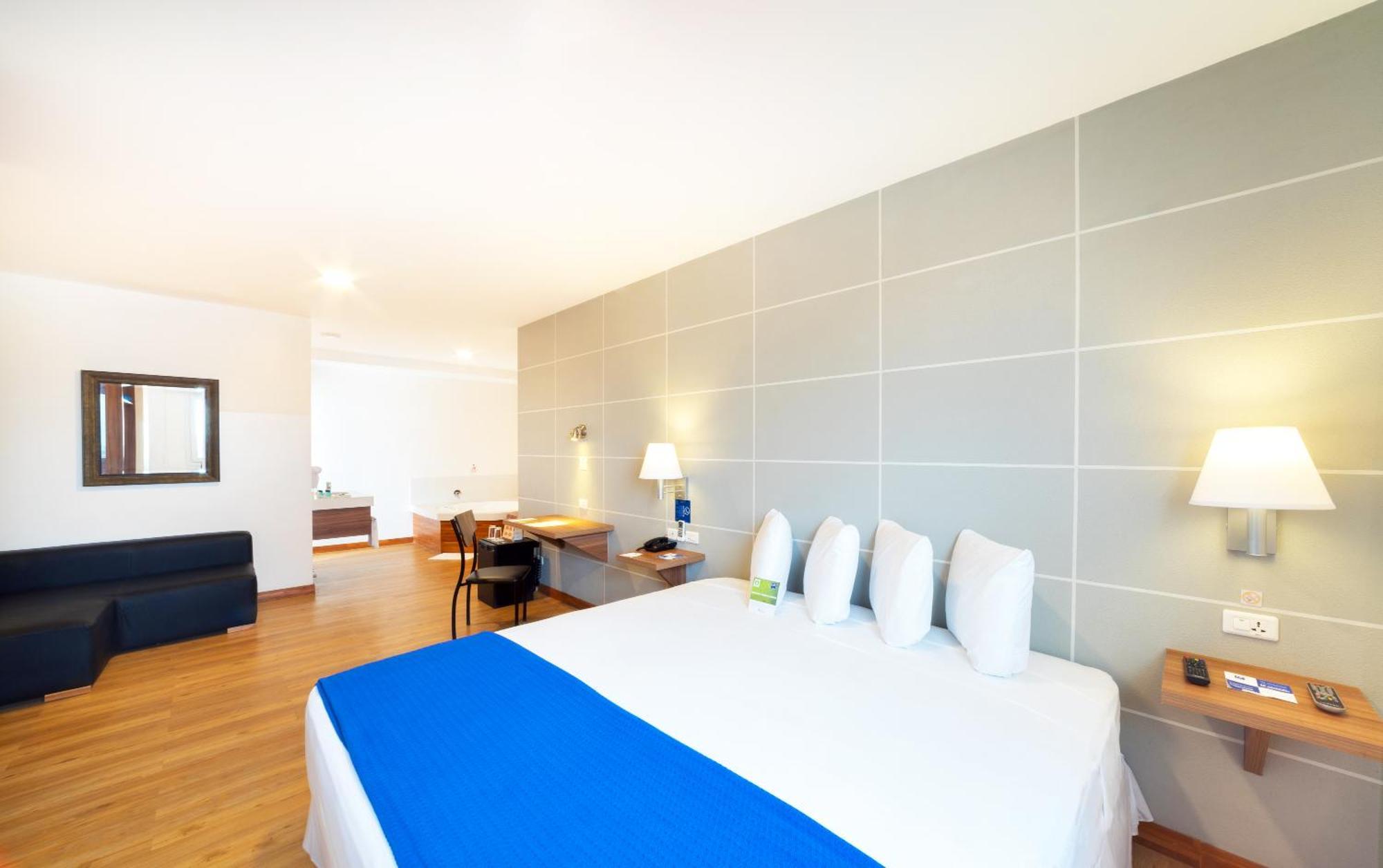 Hotel Lp Equipetrol Santa Cruz de La Sierra Esterno foto